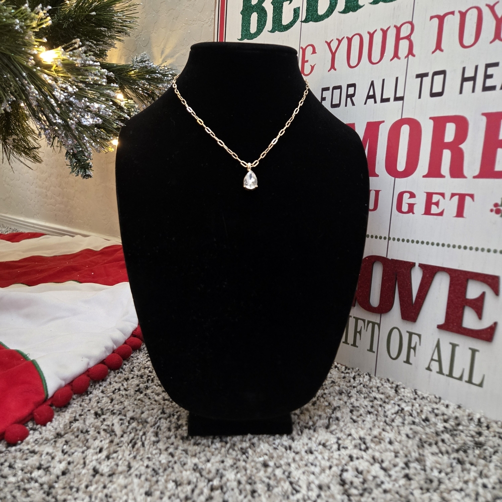 Gold Teardrop Crystal Pendant Necklace 18” Minimalist Layering Jewelry NWOT - Picture 6 of 6